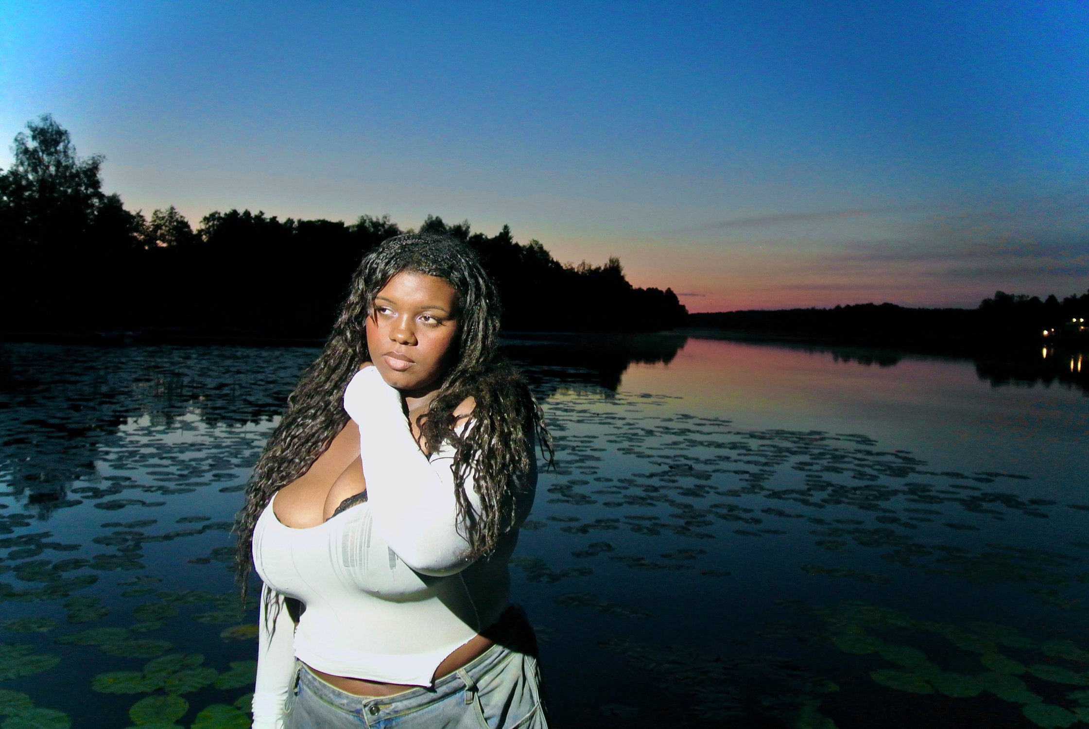 Mushuk va jinsiy aloqa rasmlar Eshakdagi rus odamining uy qurilishi sikishi